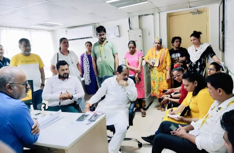 Meeting with women’s drivers Airport